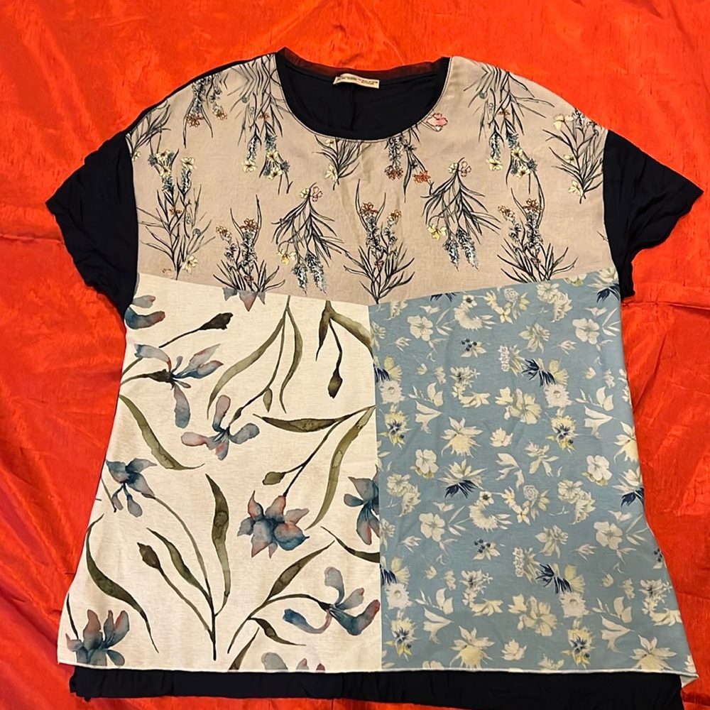 Zara t-shirt size medium